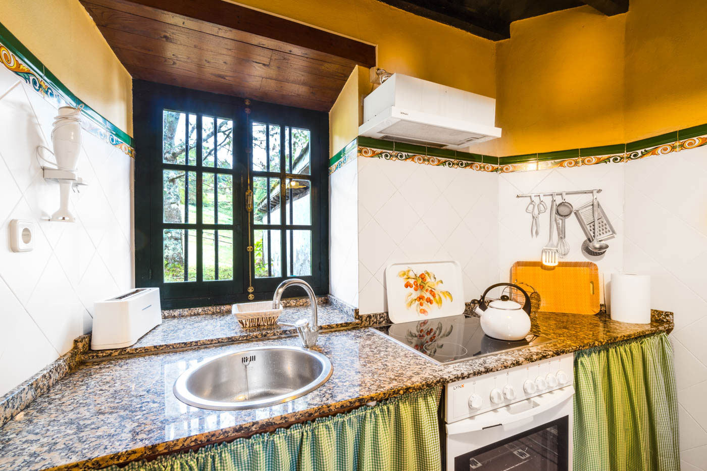 Simple cooking facilities