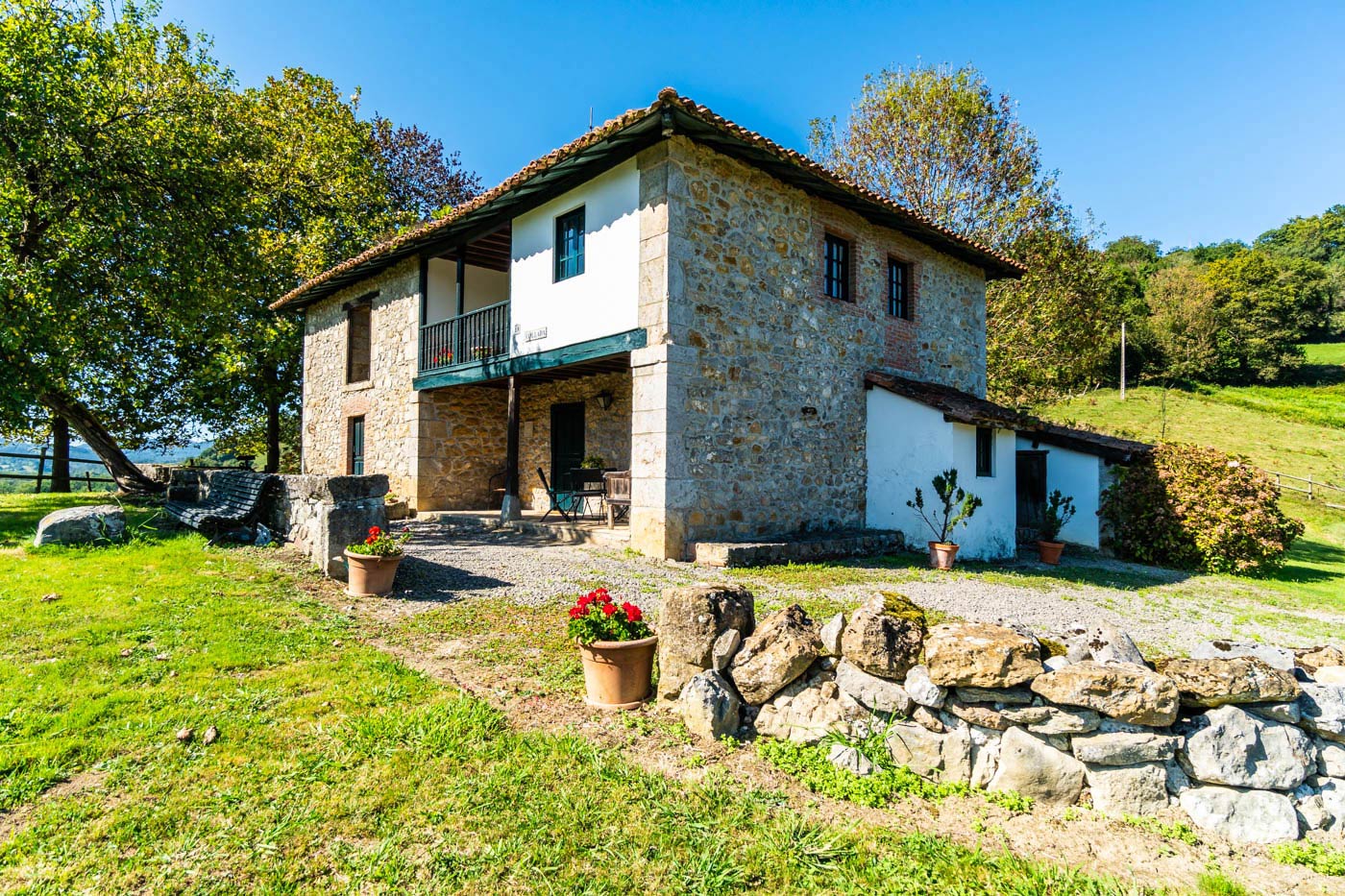 Private grounds in a quiet natural setting