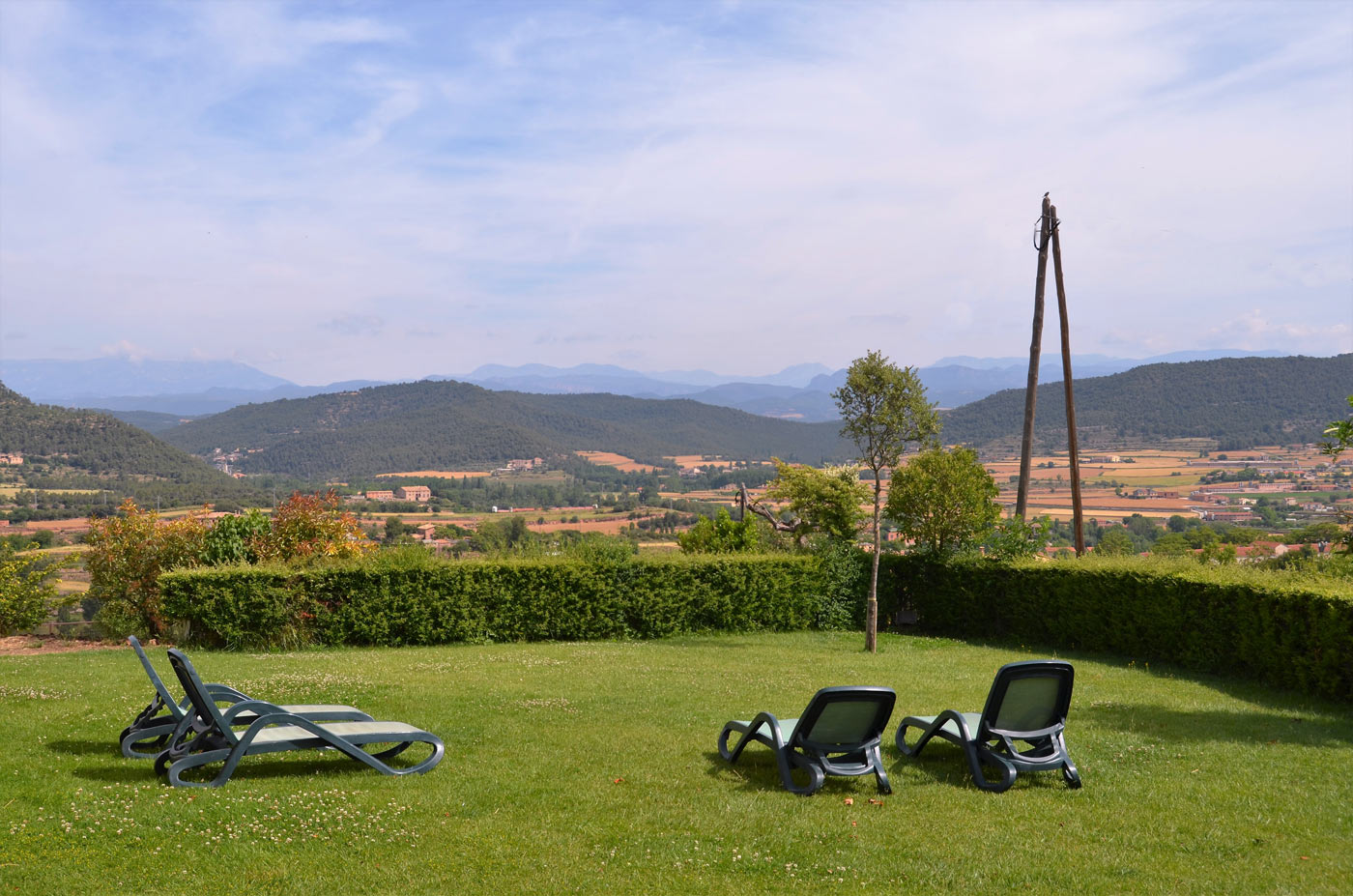 Quiet countryside scenery