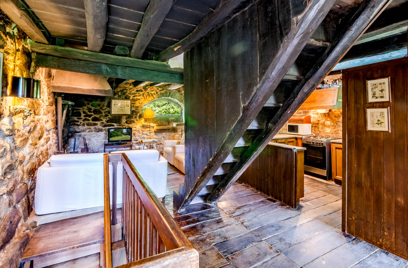 Puerta principal para abrir a sala de estar / comedor / cocina