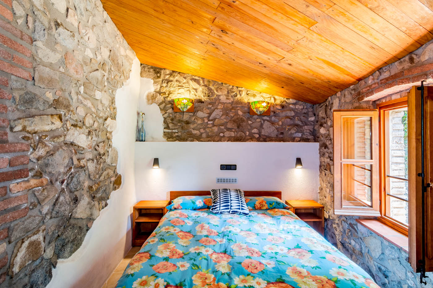 Acogedora habitación con cama doble