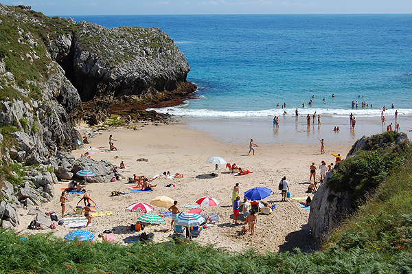 San Antonio beach in Cuevas de Mar (Asturias)