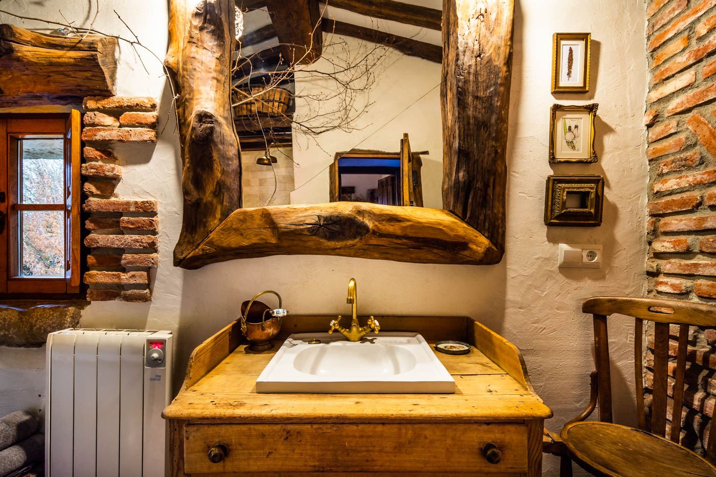 Rustical style bathroom