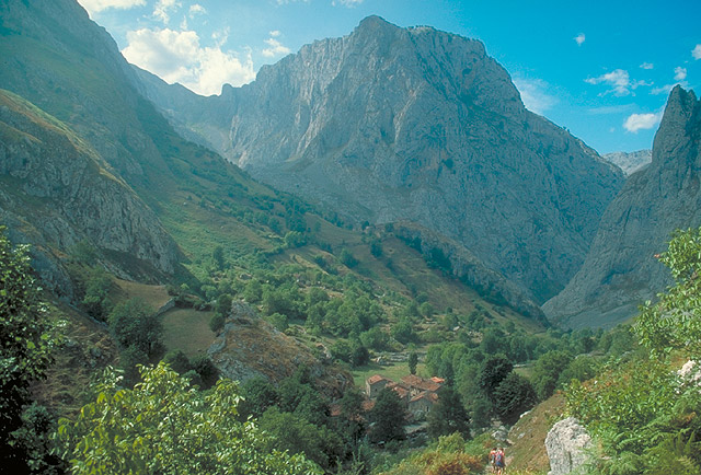 In less than an hour you are in Picos de Europa