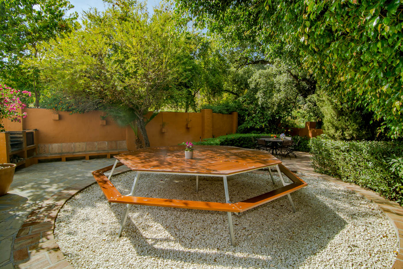 Zona exterior cerca de la cocina 