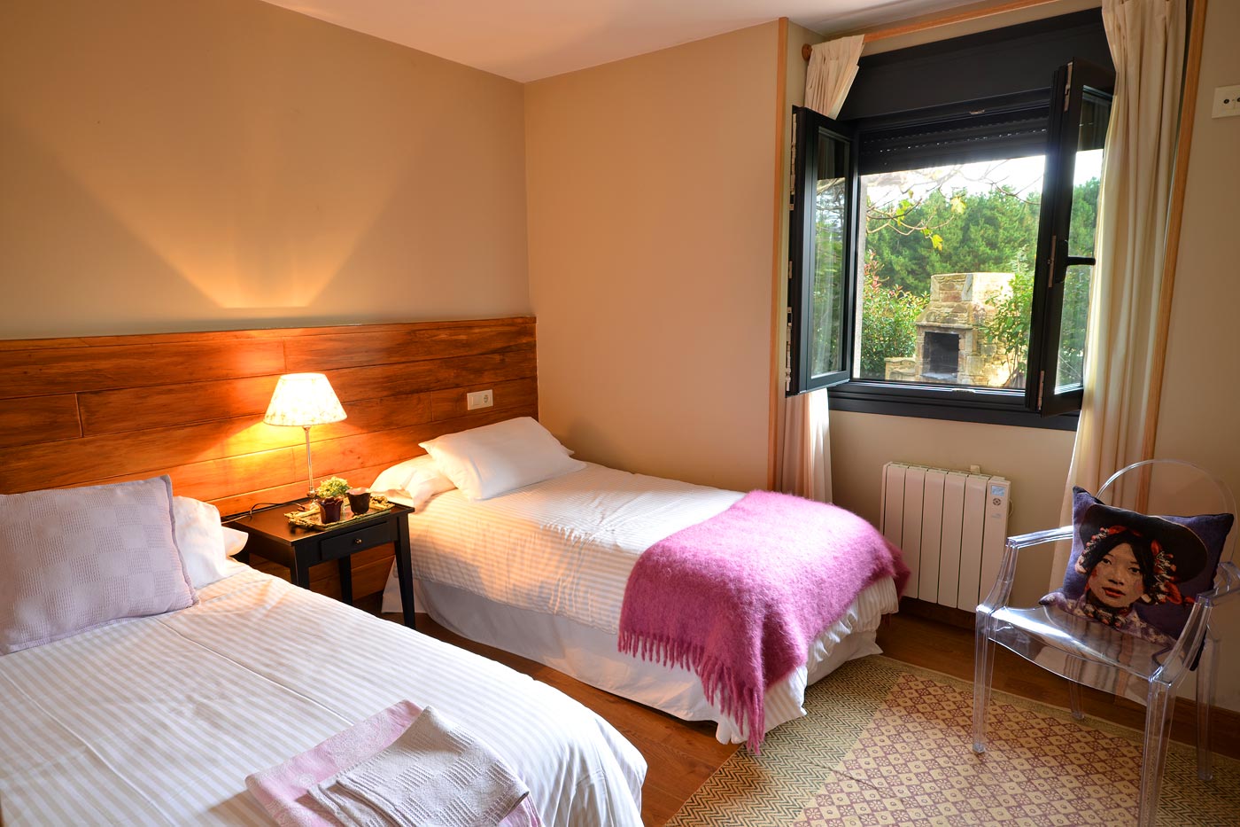 Downstairs twin bedded room