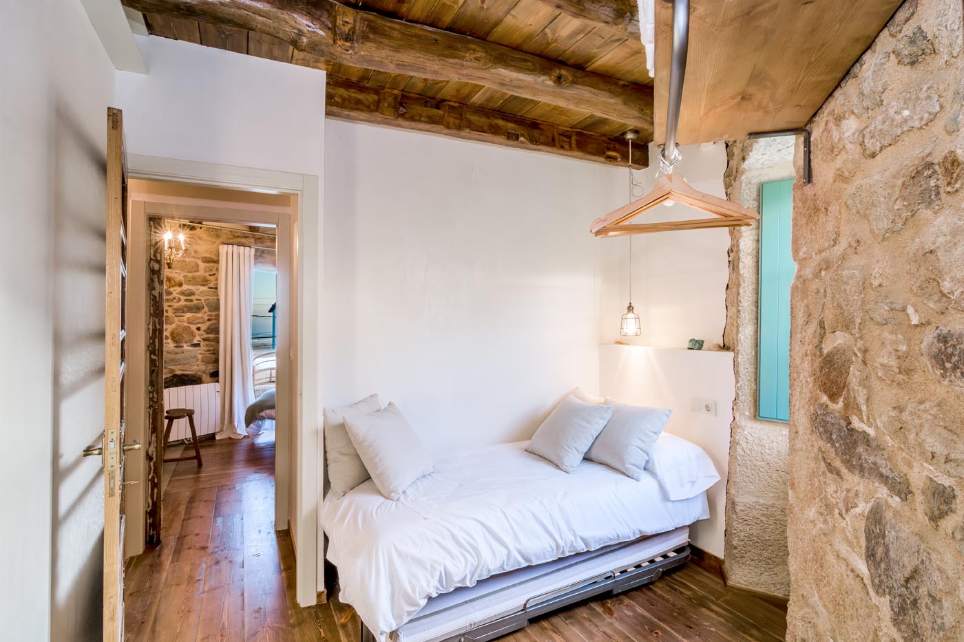 1st floor siesta room suitable for a child