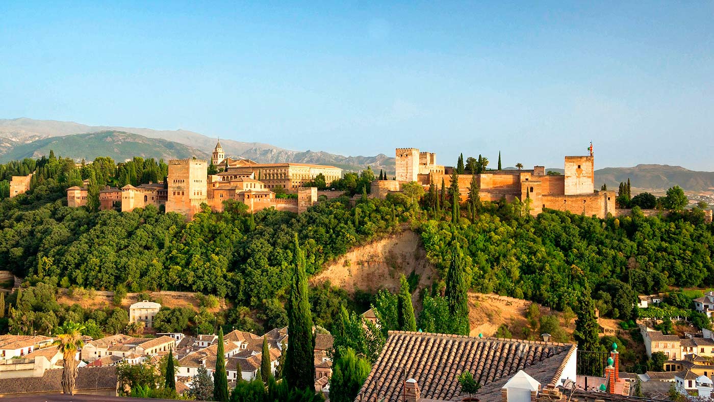 Granada se encuentra a 30 minutos