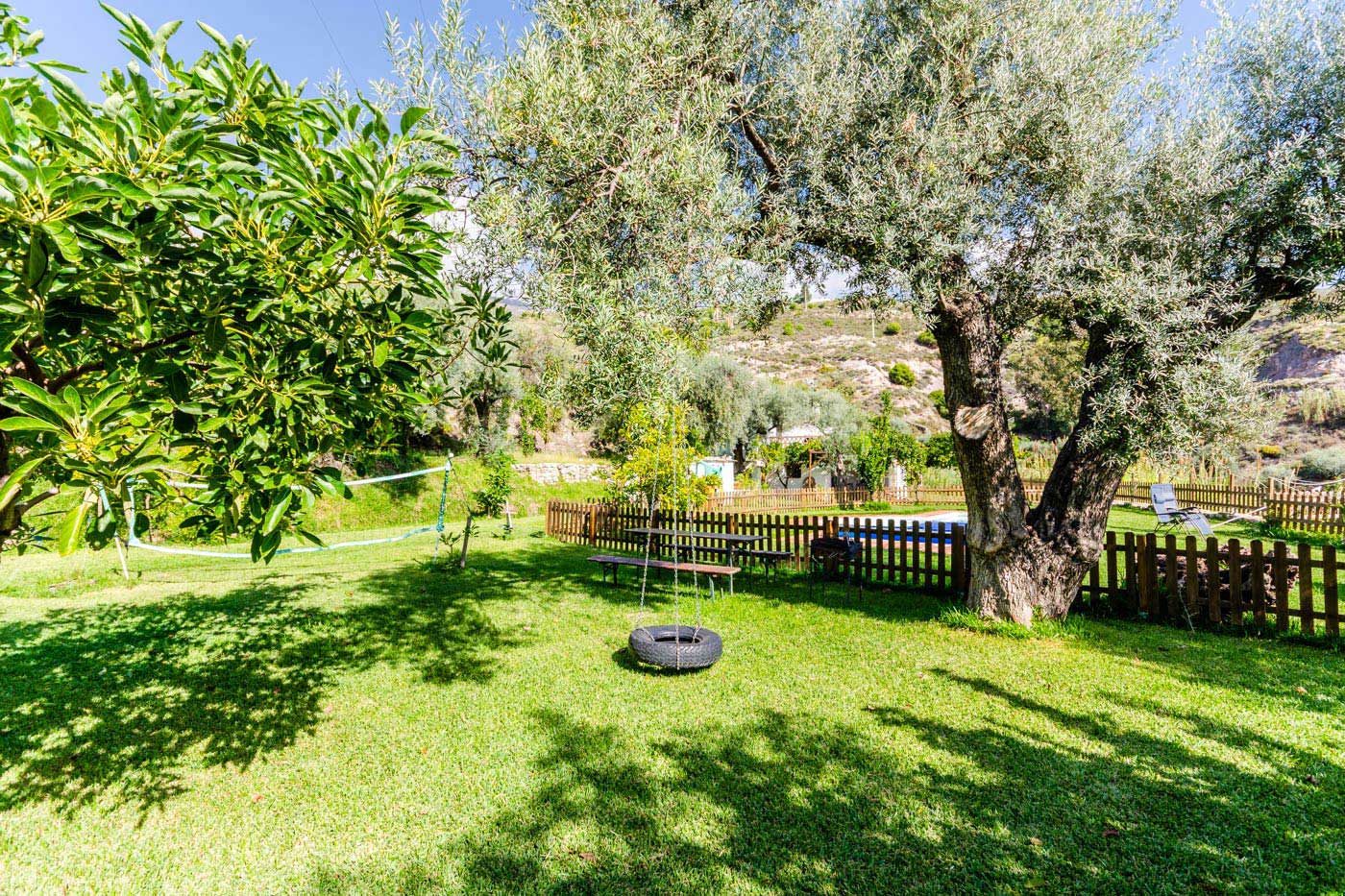 Jardines compartidos con otras dos casas