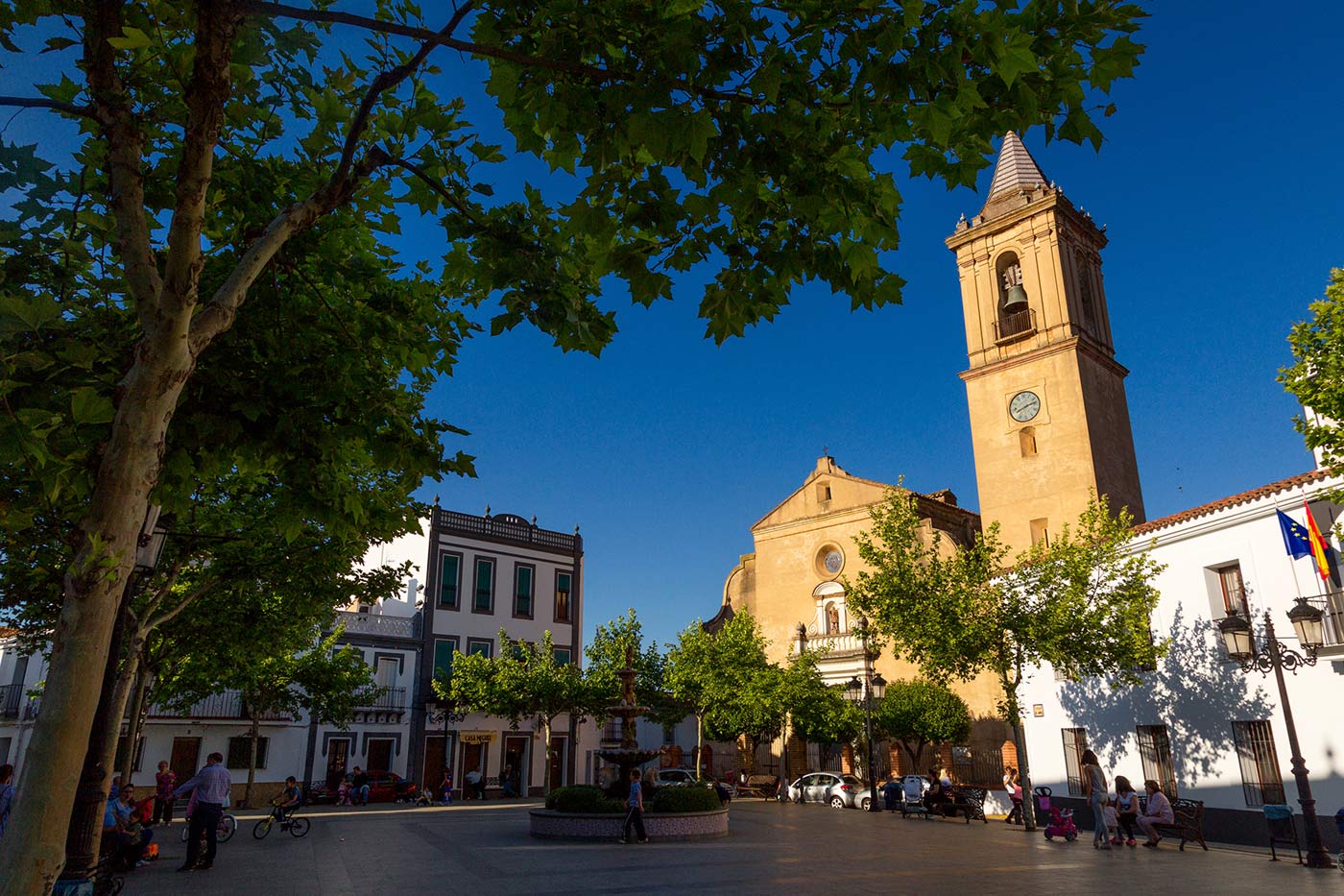 Jabugo village is walking distance (15 to 20 mins)