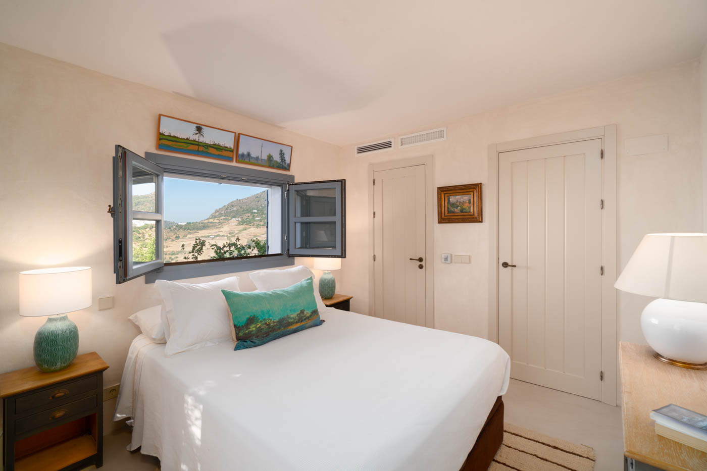 Bedroom with ensuite facilities