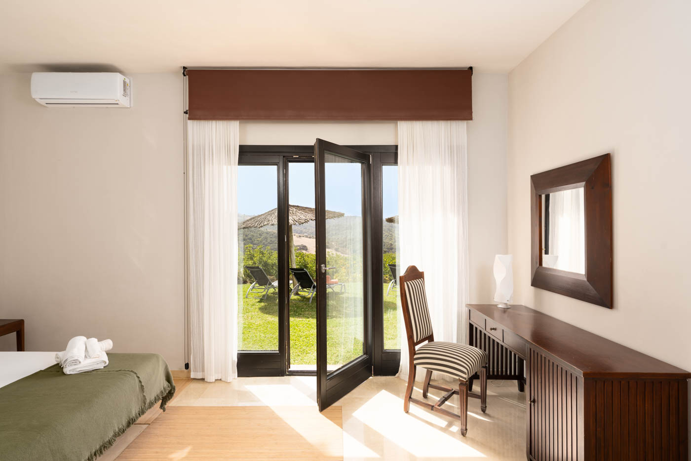 Habitaciones con salida a jardines