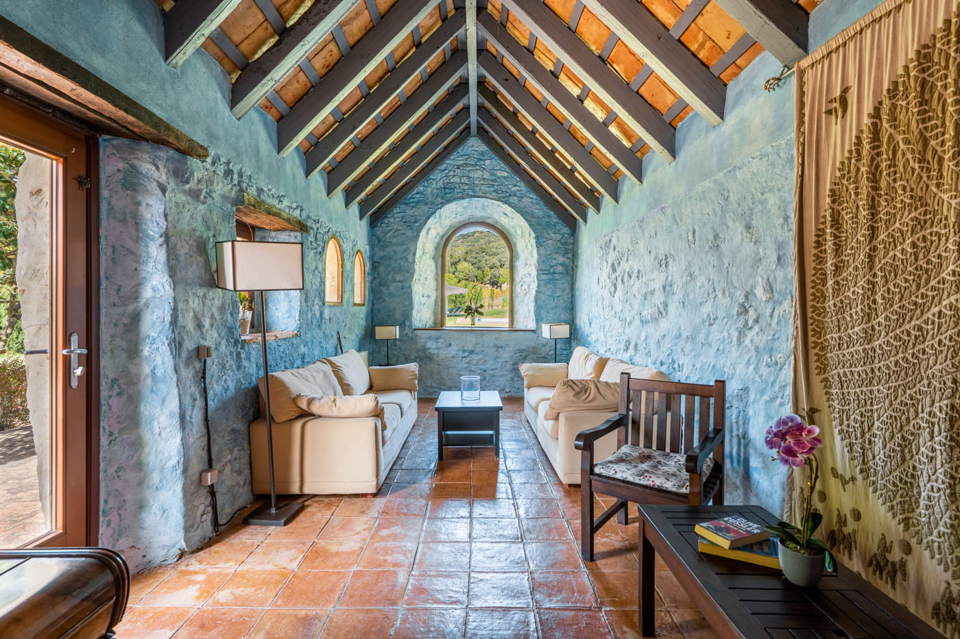 Salón (hay otro salón)