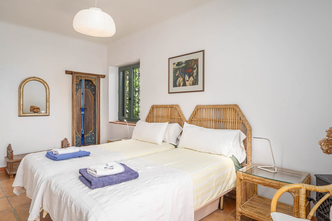 Habitación con camas individuales