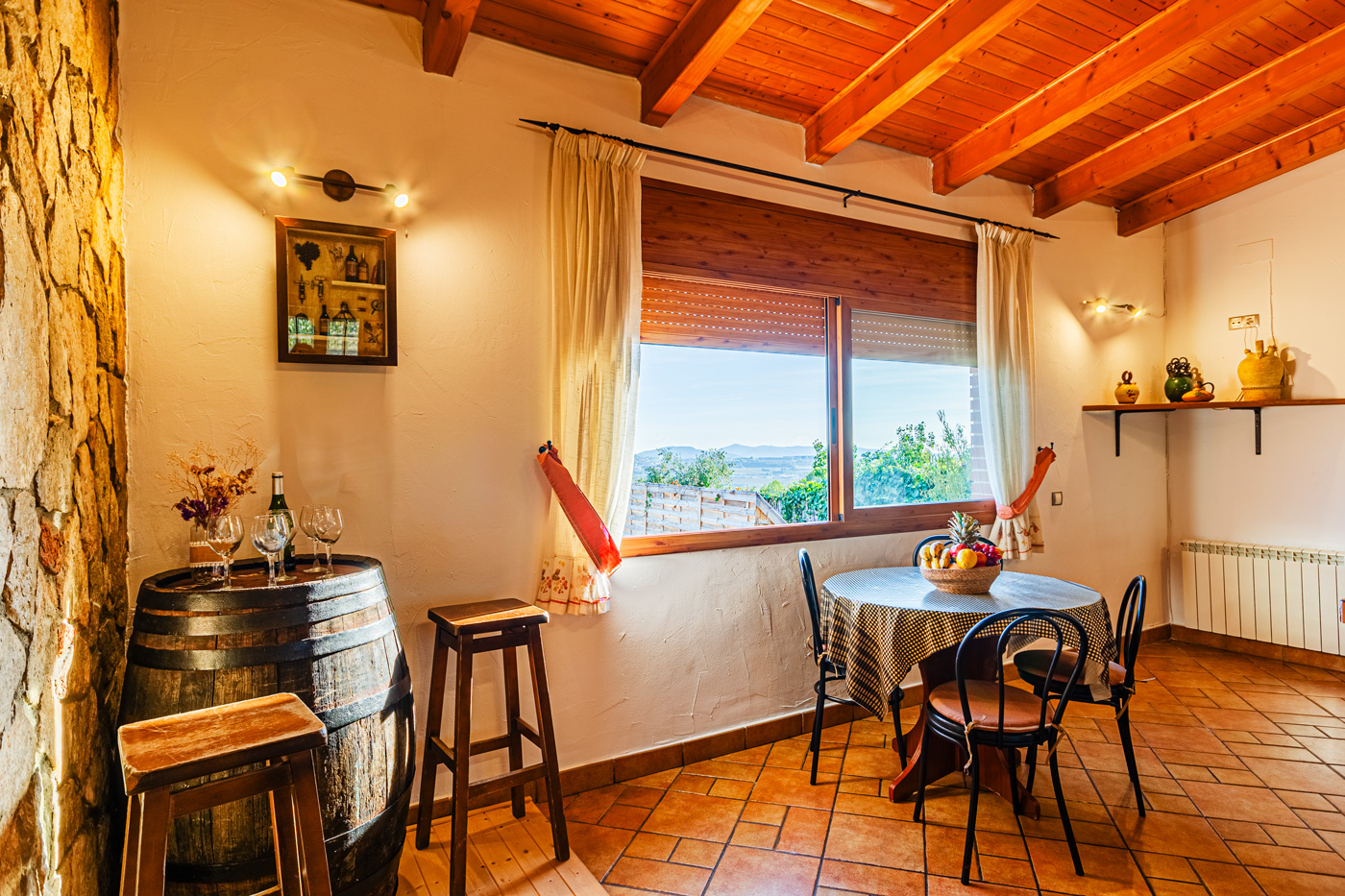 Kitchen accesses from terrace and reception