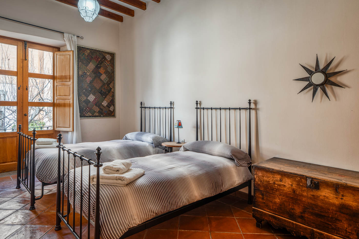 Dormitorio 5 (parte delantera): camas indviduales