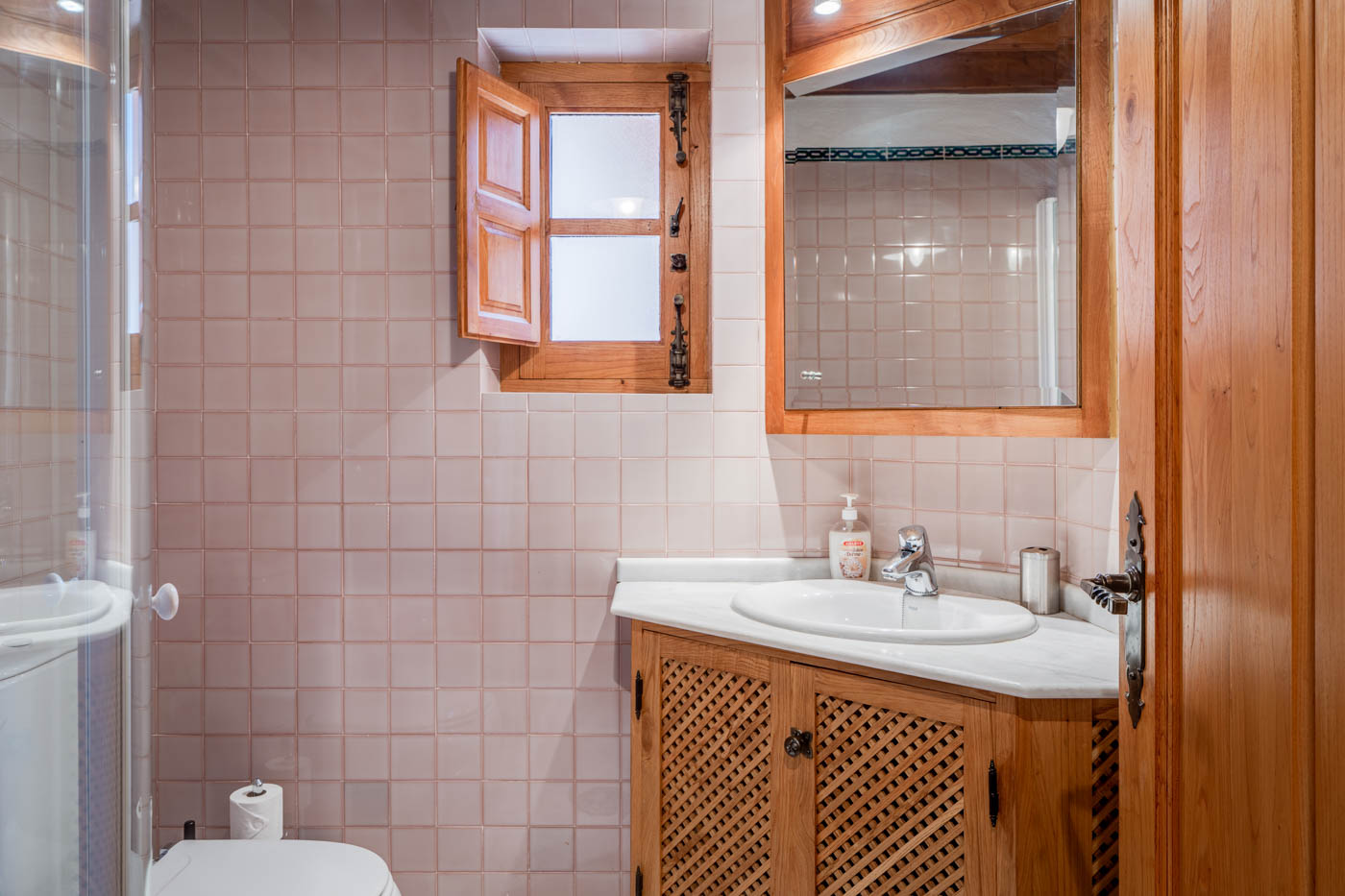 Todas las habitaciones con baño