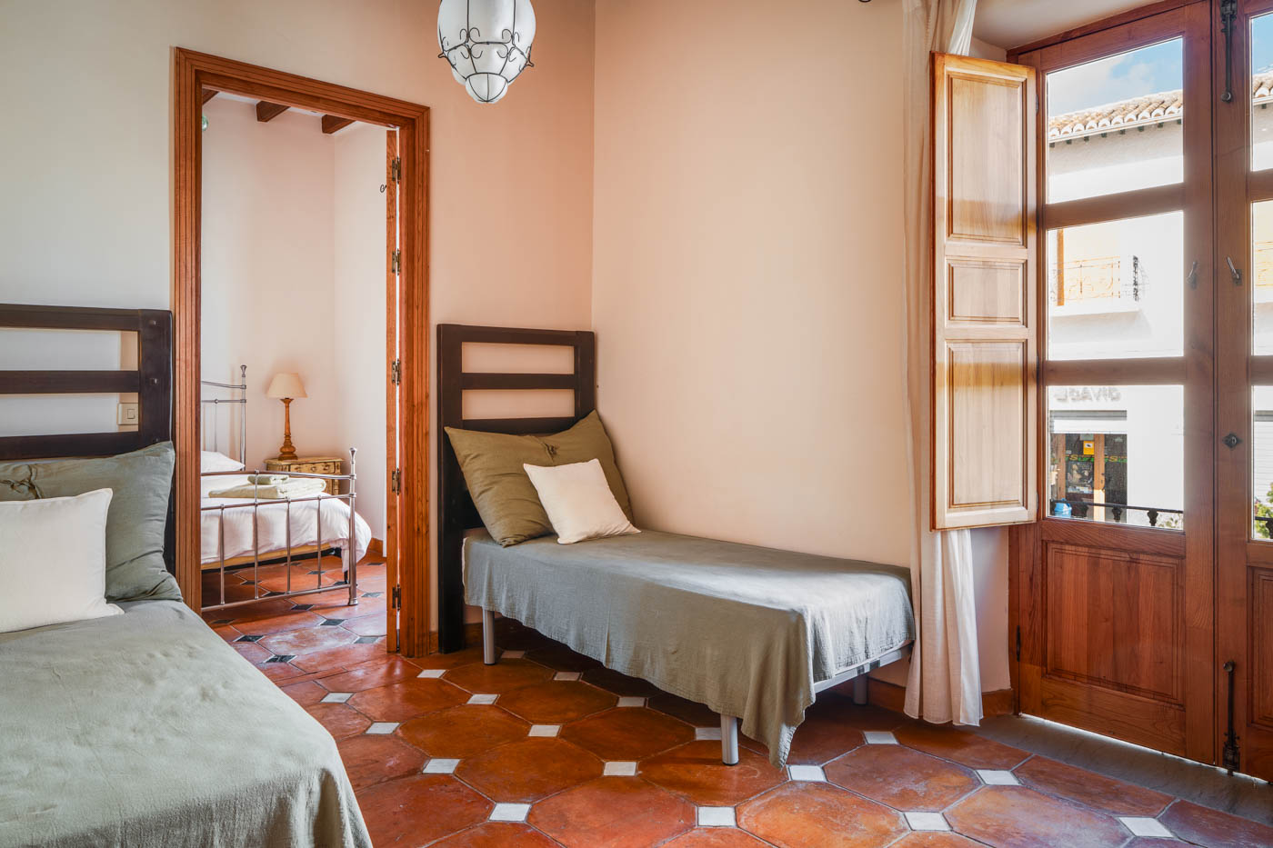 Dormitorio 4 tiene un espacio adicional comn camas para niños