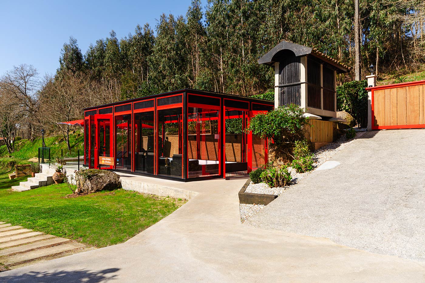 Posible zona de parking junto a la casa