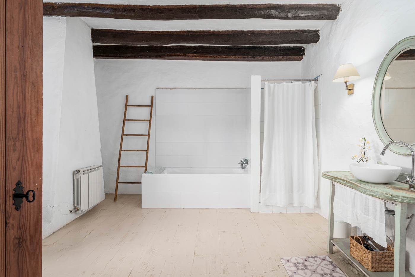 Baño (planta intermedia)