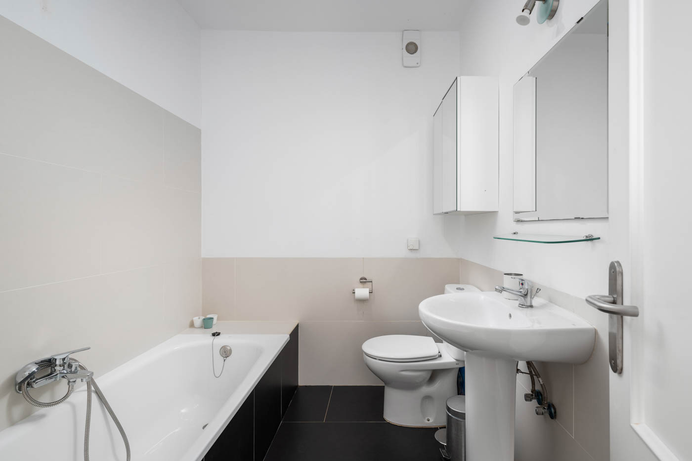 Habitación anexa también con baño propio