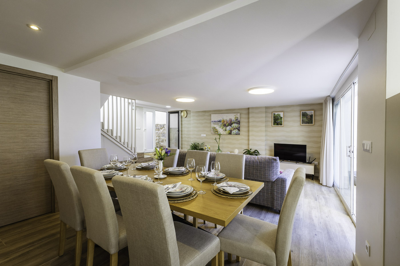 Zona de comedorcon salida fácil a terraza