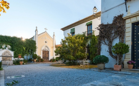 Capilla propia (útil para celebraciones de bodas)