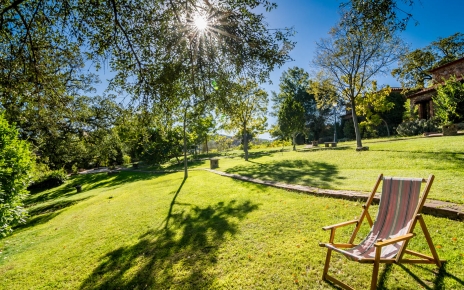 Large shared gardens beyond your private space