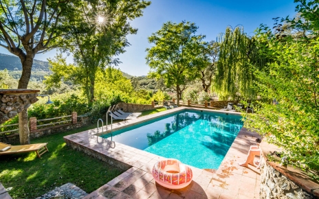 Piscina compartida de 11 metros de largo