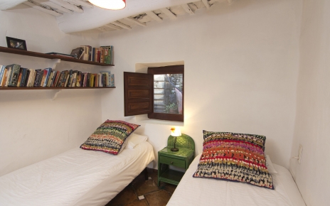 Habitación con dos camas