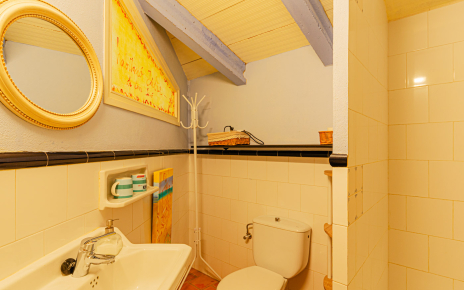 Baño con ducha en segunda planta