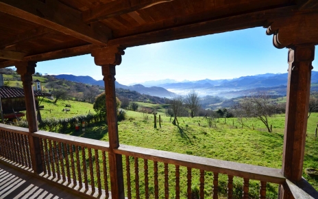 Vintage holiday property with amazing views