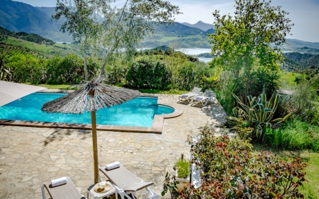 Entorno encantador para nadar