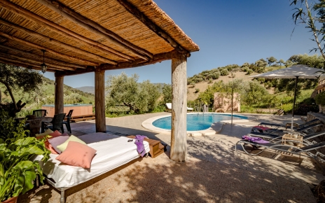 Comfortable shaded outdoor areas