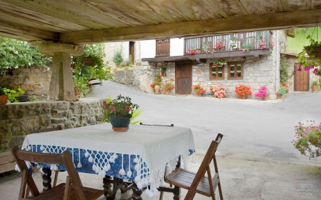 Outside terrace below grain storage house