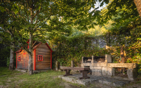 Barbacoa y la casa de juegos