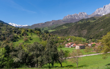 A picture-book valley (holiday home visible in distance)