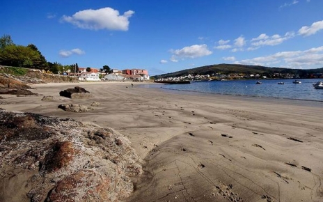 The local beach is walking distance