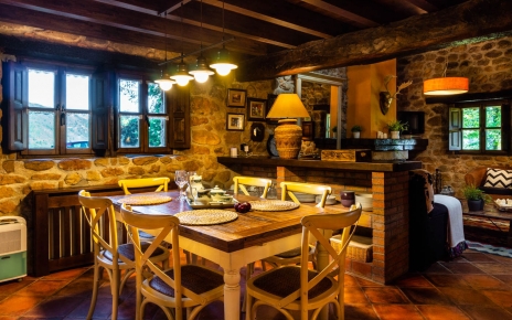 Indoor dining facilities