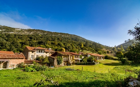 Este es tu pequeño pueblo desde la distancia