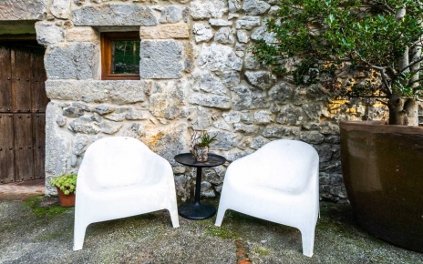 Outdoor seating areas