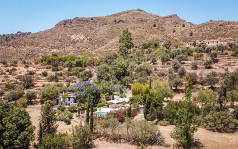 Tu finca de vacaciones vista desde un drone