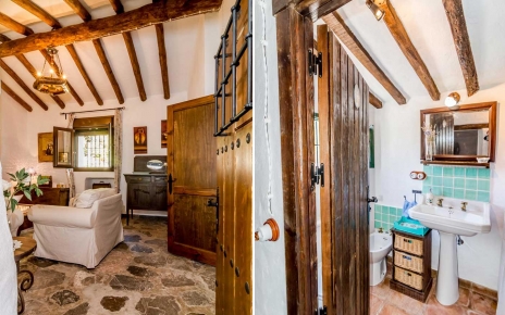 Living area | Bathroom