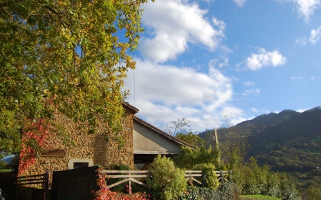 At the foothills of Ponga mountains