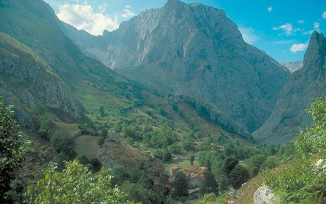 In less than an hour you are in Picos de Europa