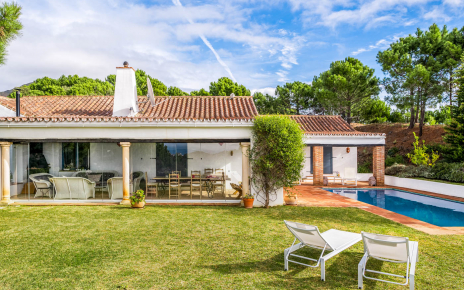 All at hand pool and gardens