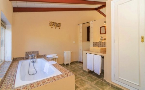 En suite facilities in both rooms