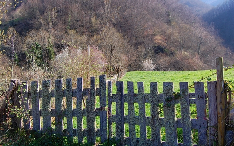 Near Pesaguero, a beautiful winter walk