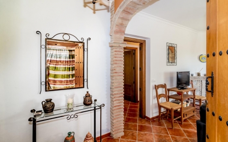 Mobiliario sencillo pero satisfactorio.