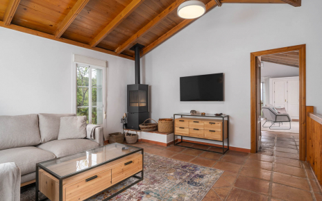 Seating room on first floor (with Smart TV)